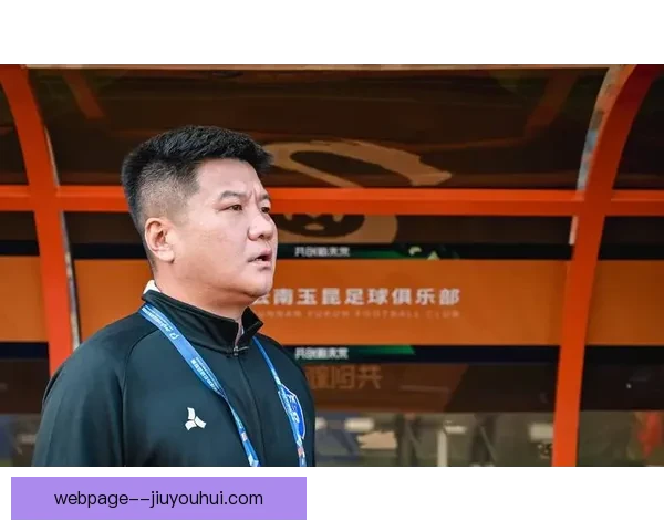 邦帕斯托正式接替海耶斯成为切尔西女足新任主帅带领球队征战新赛季